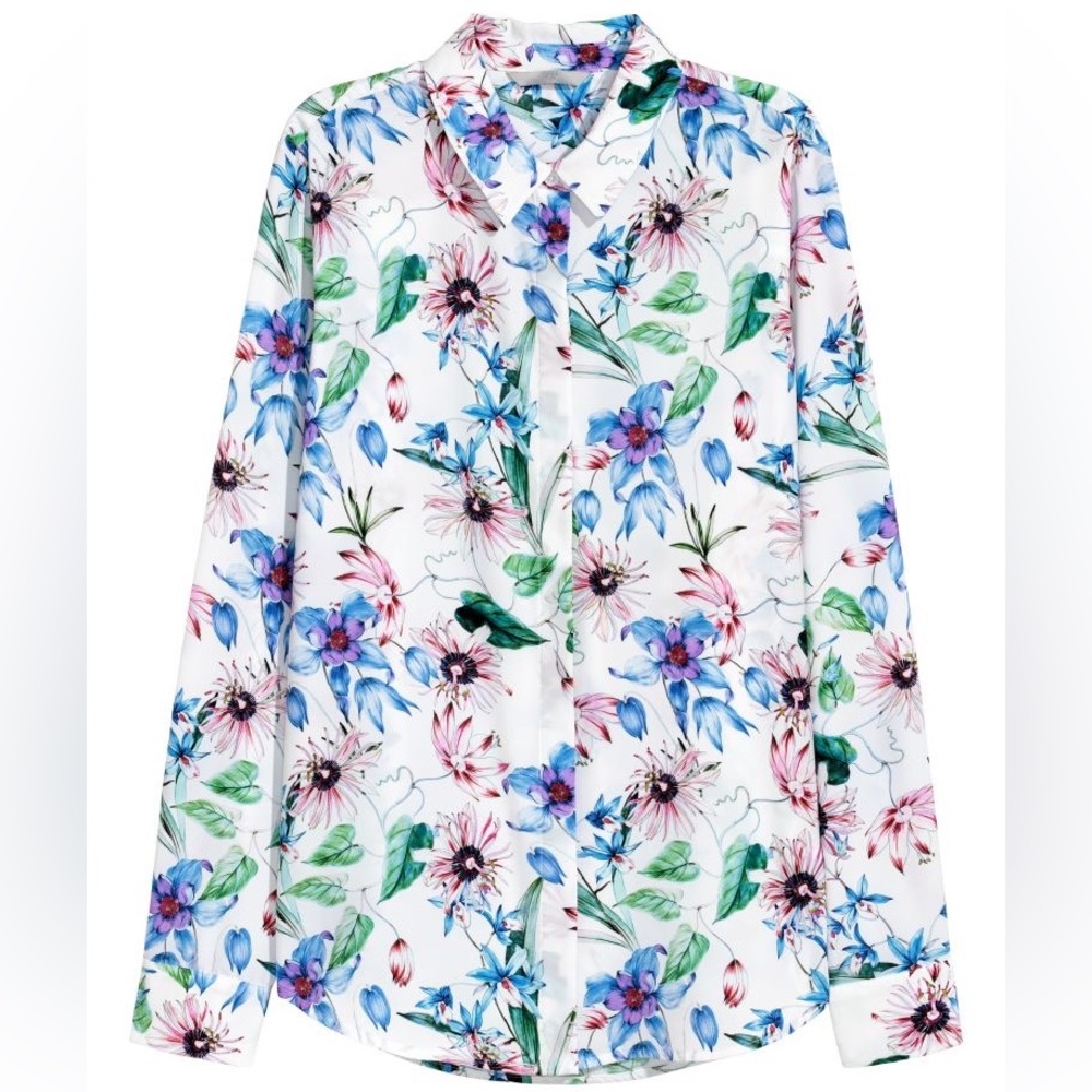 H&M | Long Sleeved Floral Blouse